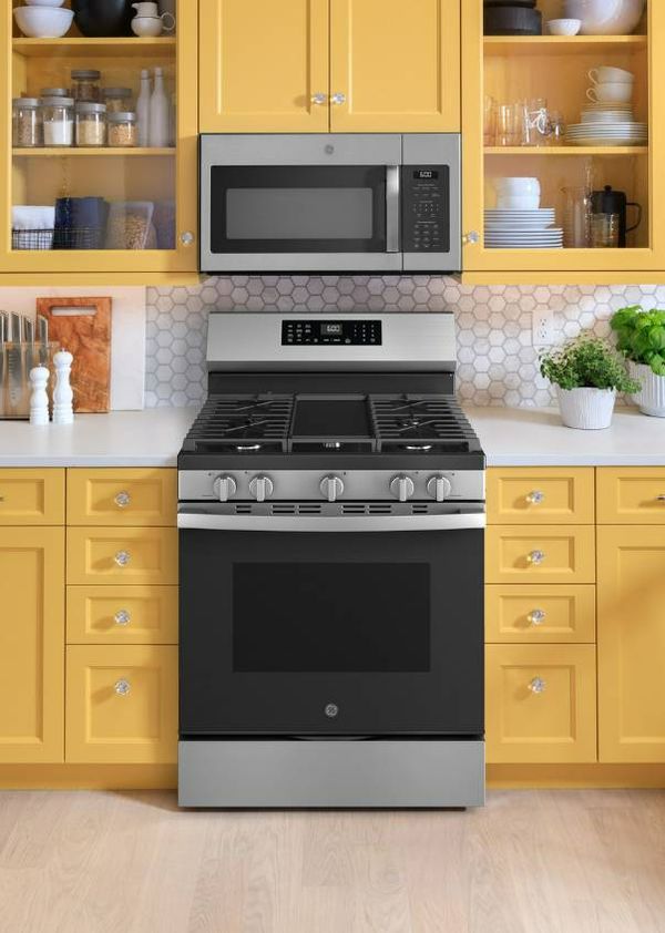 GE 30'' Gas Range GE 30'' Stainless Steel Freestanding Gas Range
