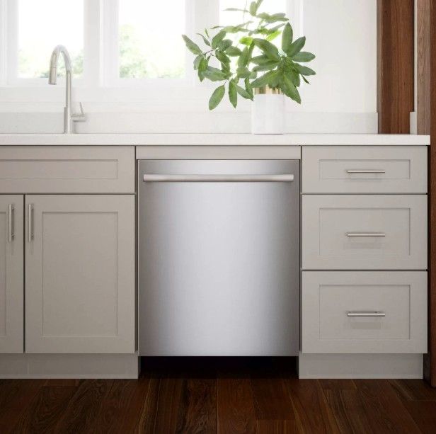 Bosch 800 Series 24 Inch Stainless Steel Top Control Built-In Dishwasher