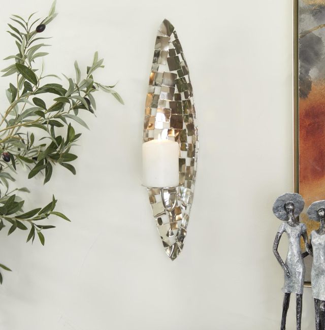 Deco Marche CosmoLiving by Cosmopolitan Silver Pillar Wall Sconce with Hammered Pattern-4