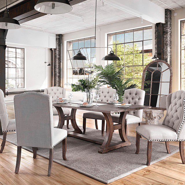 Light pine dining table hotsell