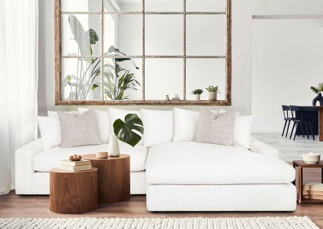 Franklin™ London 2-Piece Metz Snow Sectional-1