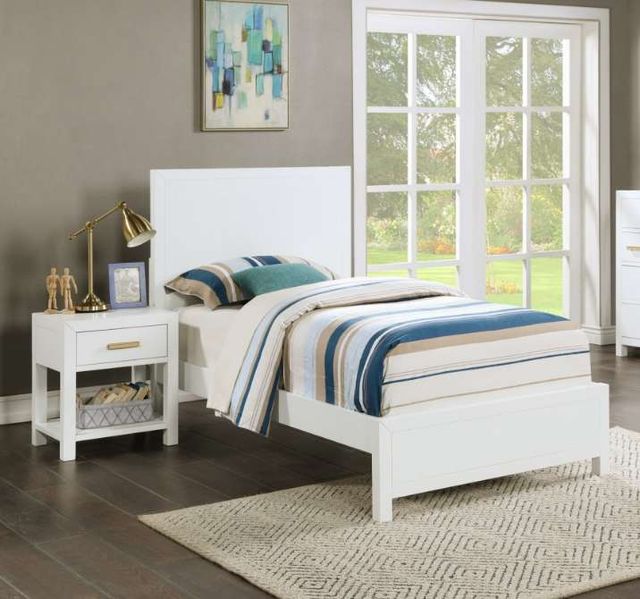 Winners Only® Fresno White 20" Nightstand-3