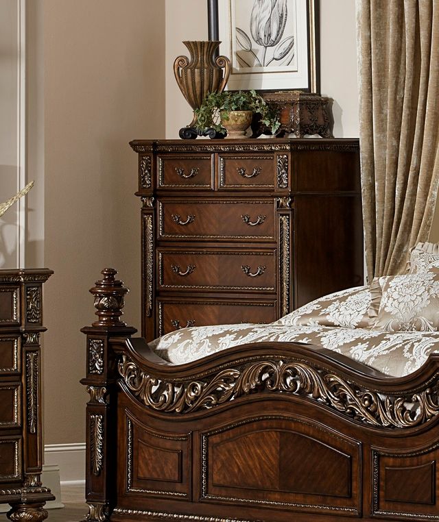 Mazin Furniture Catalonia Chest-0