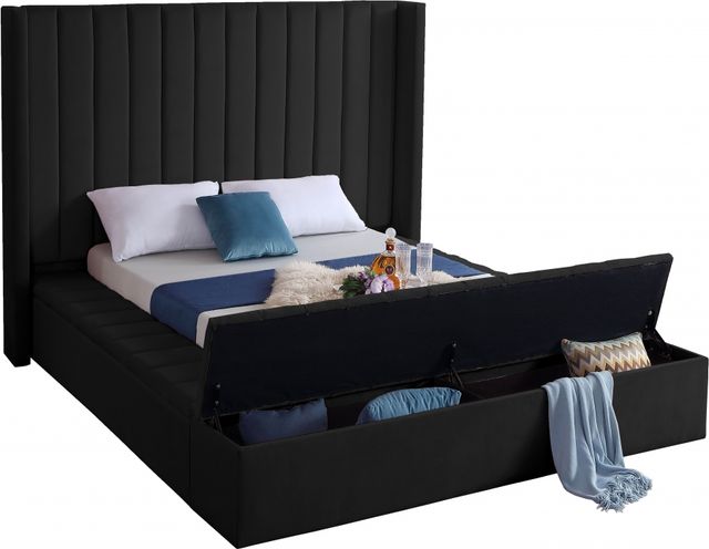 Meridian Furniture Kiki Black Full Bed-2