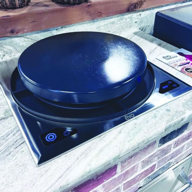 Evo® Black Electric Outdoor Griddle-3