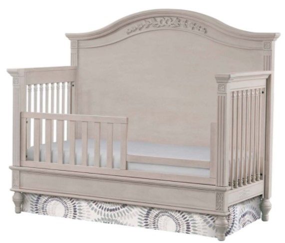 Westwood Design Viola Lace Convertible Crib-3