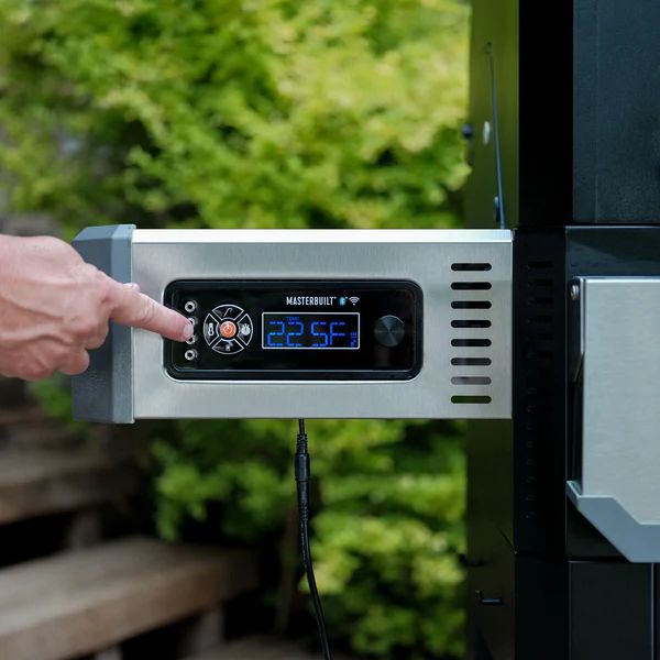 Gravity Series® 1050 Digital Charcoal Grill + Smoker-3