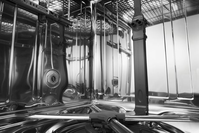 KitchenAid® 24" Stainless Steel with PrintShield™ Finish Built In Dishwasher-3