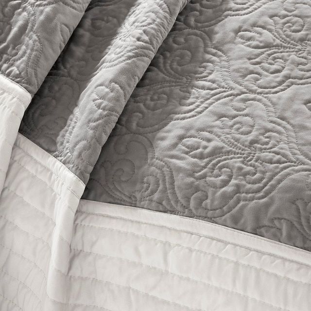 Olliix by Madison Park 7 Piece Black King/California King Attingham Reversible Coverlet Set-3