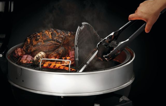 Napoleon PRO 23" Black Portable Charcoal Grill-4