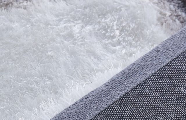 American Wholesale Furniture Meteos 5'x7' Area Rug-1