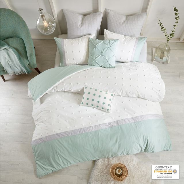 Olliix by Urban Habitat 7 Piece Ivory Full/Queen Myla Cotton Jacquard Duvet Cover Set-0