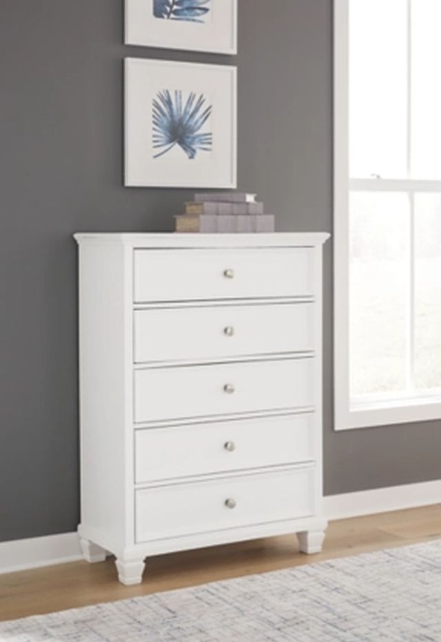 Signature Design by Ashley® Fortman White Chest-7