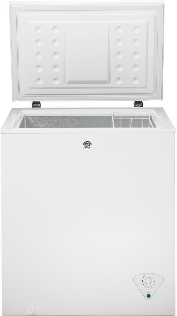 GE® 5.0 Cu. Ft. White Chest Freezer-2