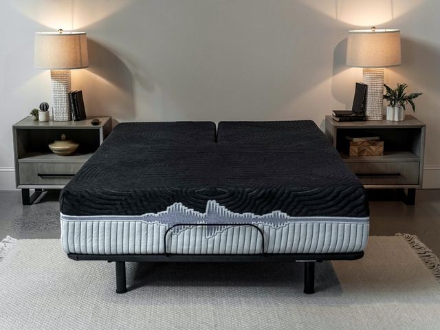 Legends Home Good Vibe Sleep Soothe 13" Hybrid Medium Tight Top Split Head Queen Mattress in a Box-5