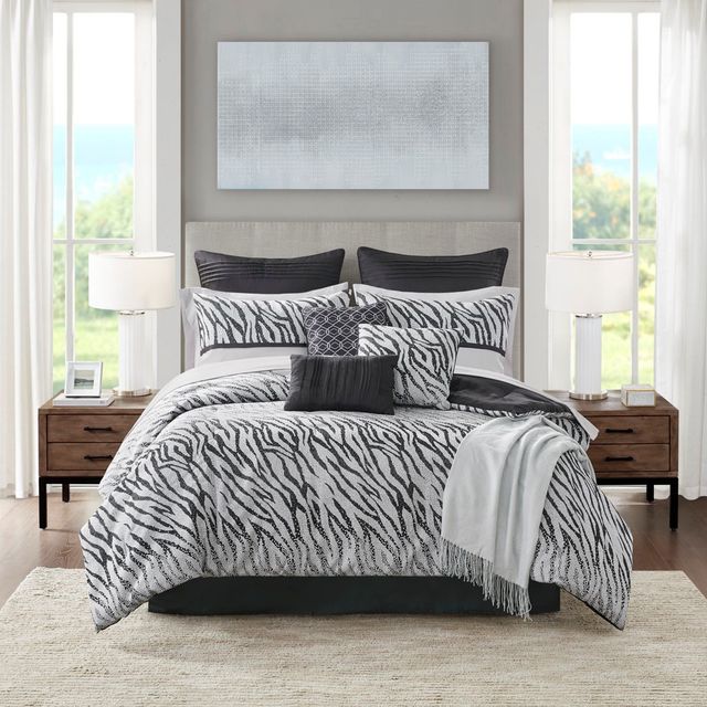 Olliix by Madison Park Sahara 14 Piece Jacquard Complete Black King Bedding Set Bonus Throw Euro Shams-0