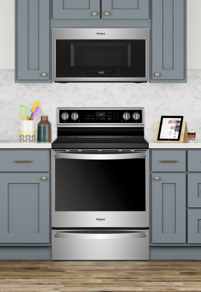 Whirlpool® 30" Fingerprint Resistant Stainless Steel Freestanding Electric Range-1