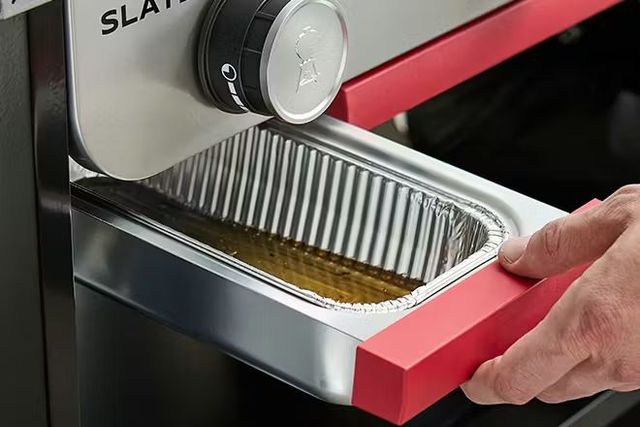 Weber® Slate® 36" 4-Burner Black Rust-Resistant Outdoor Freestanding Natural Gas Griddle-4