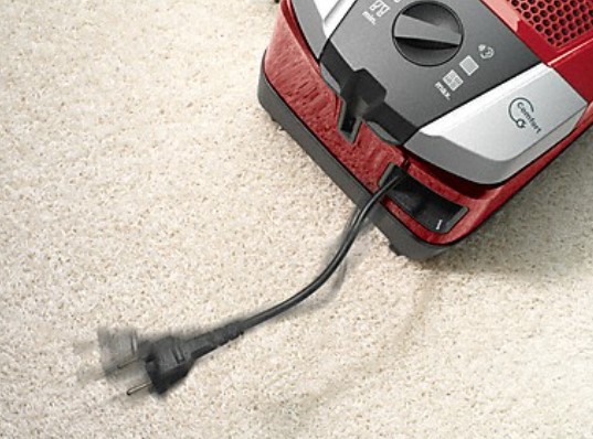Miele Compact C2 Cat & Dog PowerLine Mango Red Canister