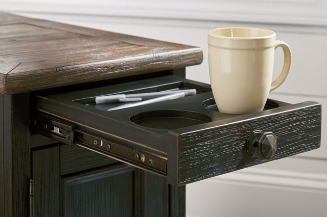 Signature Design by Ashley® Tyler Creek Grayish Brown Chairside End Table with Black Base-8