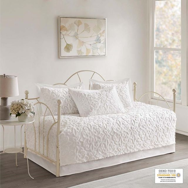Olliix by Madison Park 5 Piece White Sabrina Tufted Cotton Chenille Daybed Set-0