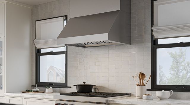 Best Classico 36" Stainless Steel Pro Style Under Cabinet Range Hood-2