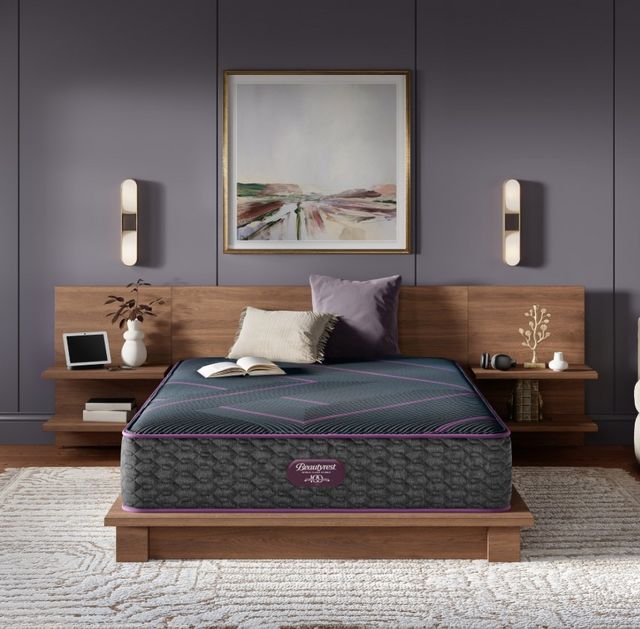 Beautyrest® World Class Hybrid™ Level Three 13" Medium Smooth Top King Mattress-2