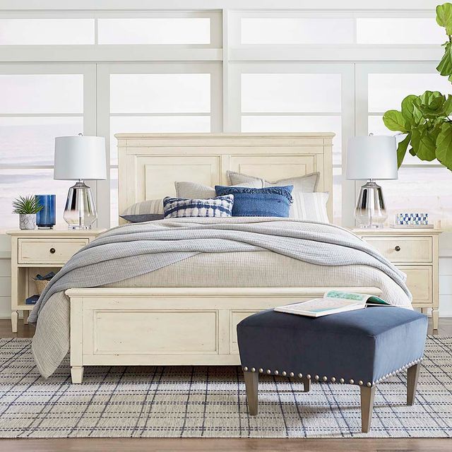 Bassett® Shoreline Queen Panel Bed-3