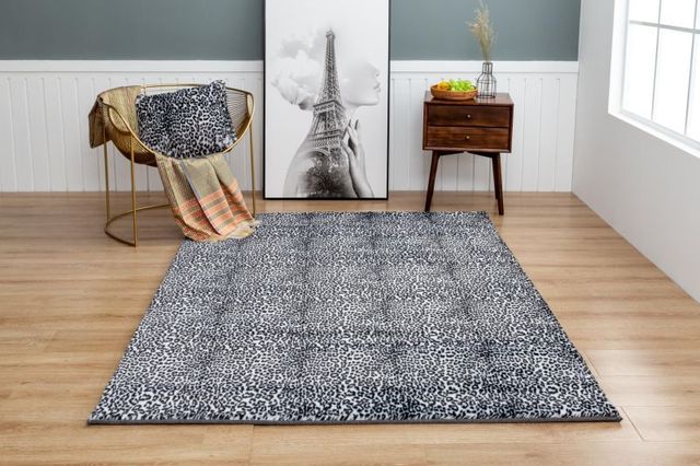 MDA Rugs Faux 5'x7' Style 1 Area Rug-0