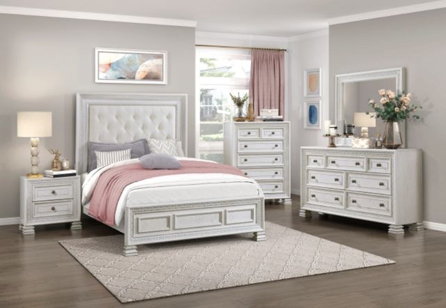 Homelegance® Theodora Pearl White Eastern King Panel Bed-1