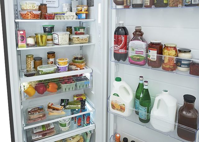 Frigidaire Gallery® 33" 18.8 Cu. Ft. Stainless Steel Upright Freezer-4
