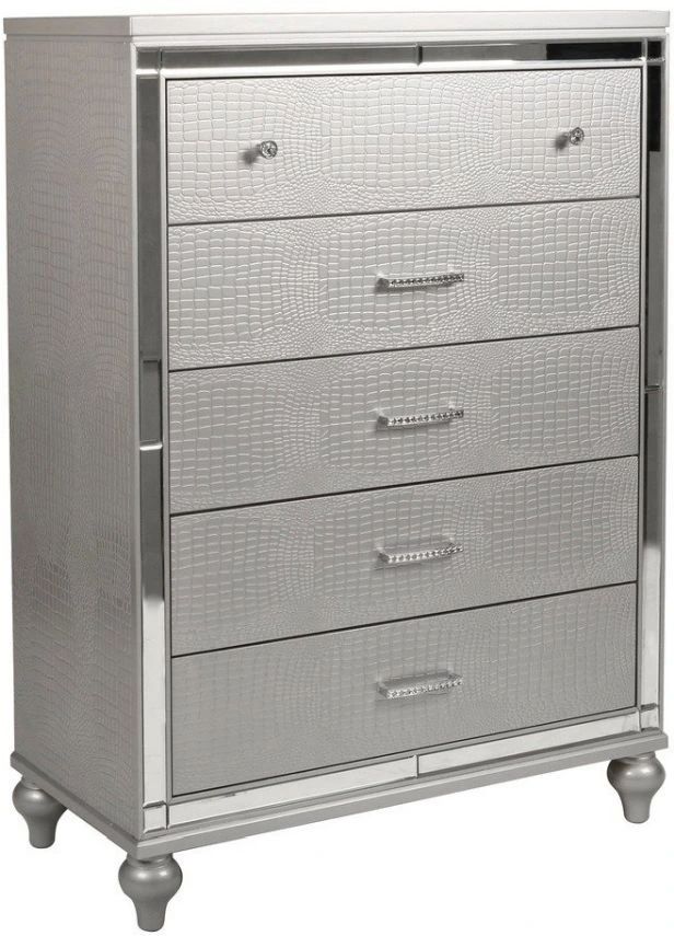 New Classic® Home Furnishings Valentino Silver Chest-0