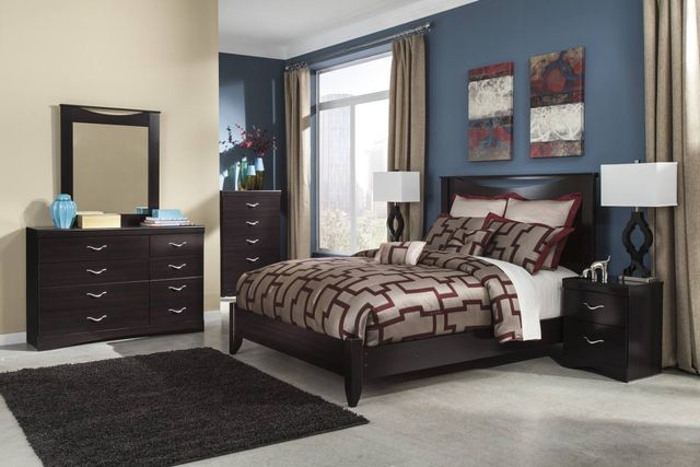 Signature Design by Ashley® Zanbury 3-Piece Merlot Queen Panel Bed Set-3