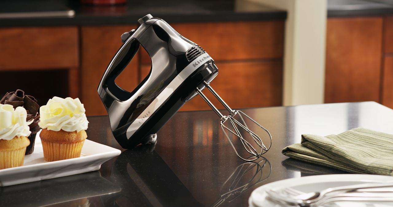 KitchenAid Hand Mixer - Thumbnail 4