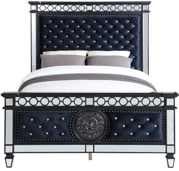 Acme Furniture Varian II Panel Bed - Thumbnail 3