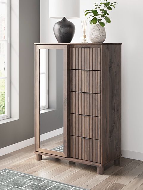 Signature Design by Ashley® Pamytta Brown Dressing Chest-3