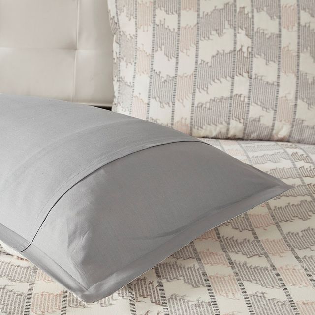 Olliix by INK+IVY Suri Cotton Jacquard Gray and Blush King/California King Comforter Set-2