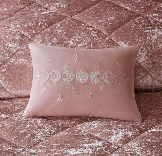 Olliix by Intelligent Design Felicia Blush Full/Queen Velvet Comforter Set-4