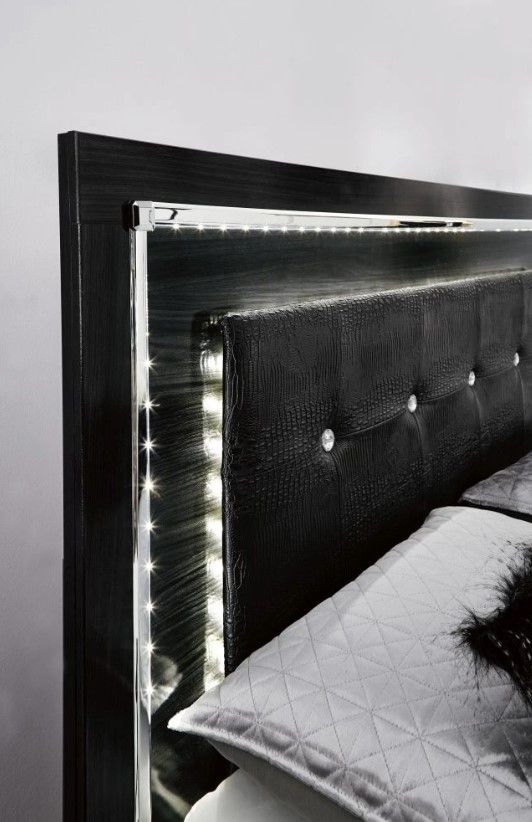Signature Design by Ashley® Kaydell Black Queen Upholstered Panel Bed with Roll Slats-1