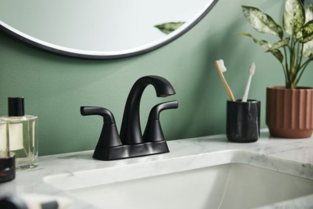 Peerless Parkwood® Matte Black 6" 2-Handle Centerset Lavatory Faucet-3