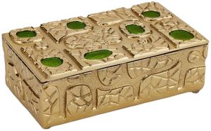 Click to view more images of the product.