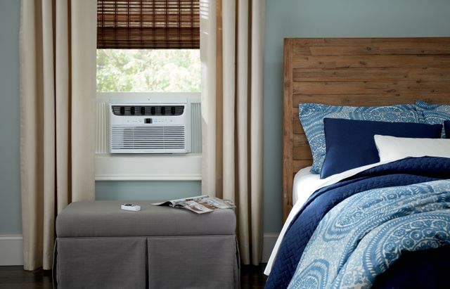 Frigidaire® 6,000 BTU's White Window Mount Air Conditioner-4