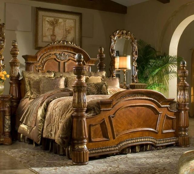 Michael Amini® Villa Valencia Classic Chestnut California King Low Poster Bed-1