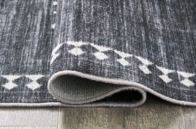 Signature Design by Ashley® Arloman Multi 5'x7' Medium Area Rug-2