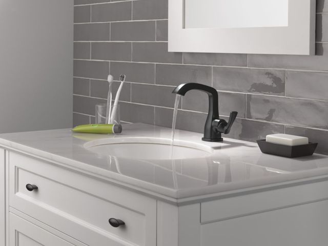 Delta Stryke® Matte Black Single Lever Handle Bathroom Faucet-1