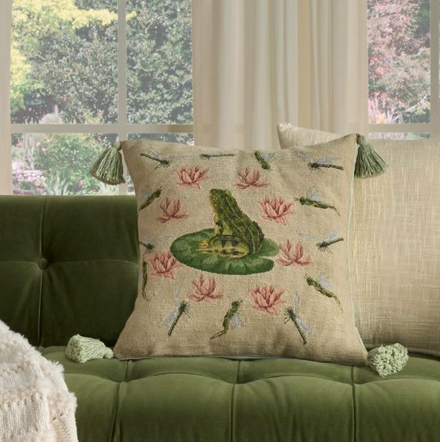 Nourison Home™ Mina Victory Vintage Pillow Seafoam 18"x18" Throw Pillow-3