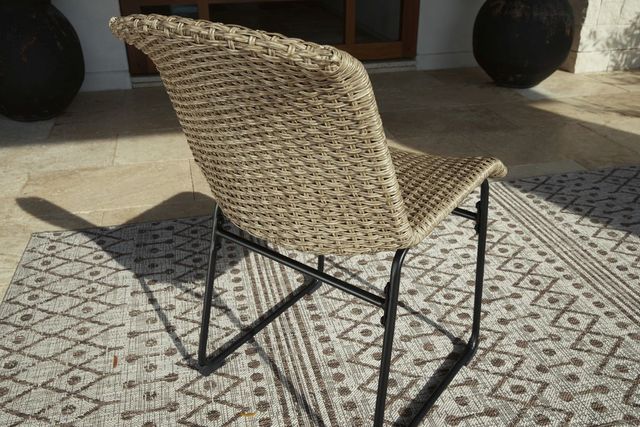 Signature Design by Ashley® Amaris 2-Piece Black/Brown Metal/Resin Wicker Outdoor Dining Side Chair-4