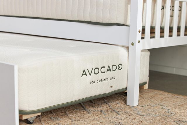 Avocado Eco Organic Kids 7" Hybrid Medium Tight Top Twin Mattress in a Box