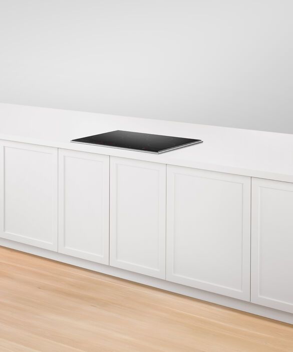 Fisher & Paykel Series 9 Professional 30" Black Glass Induction Cooktop-2