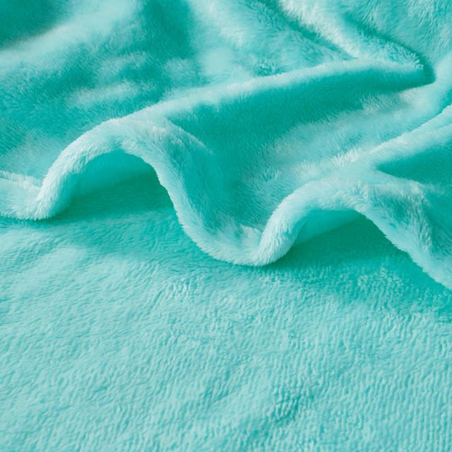 Olliix by Intelligent Design Microlight Plush Aqua Throw-1